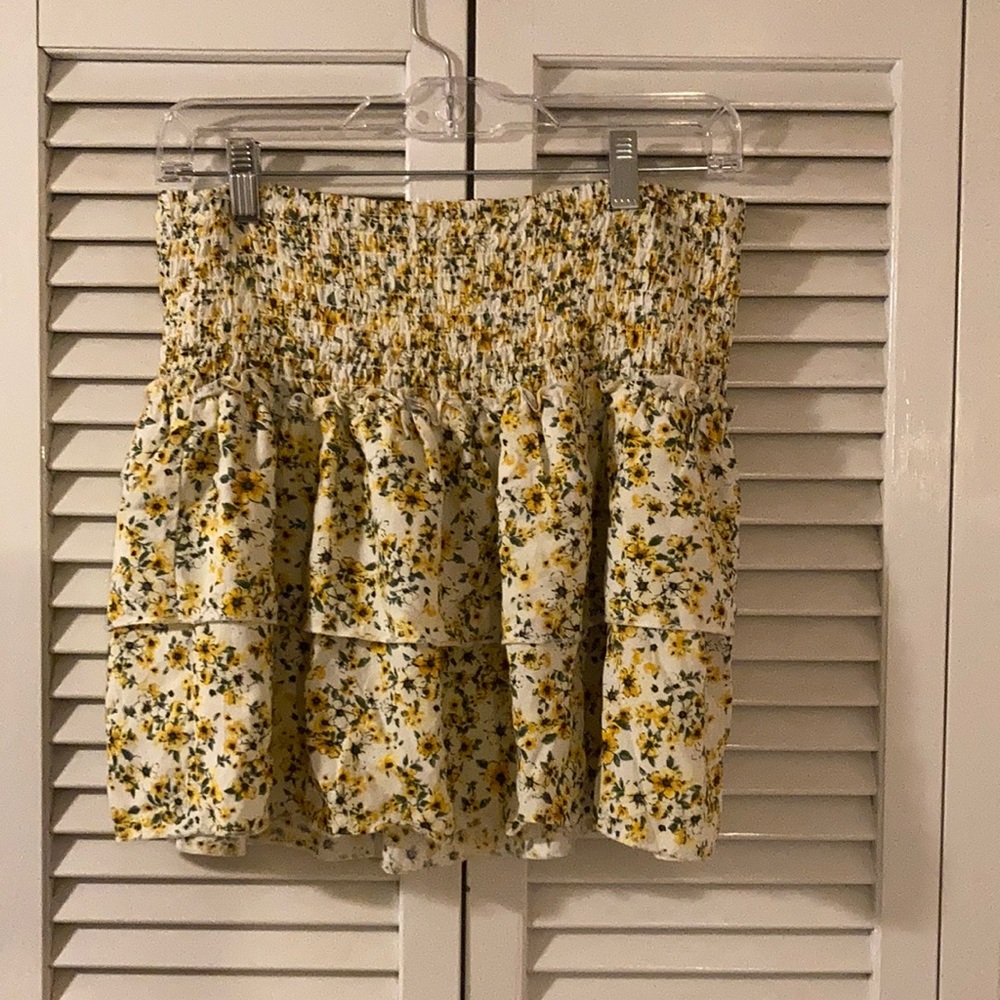 Cute Mini Skirt with Flower Print
